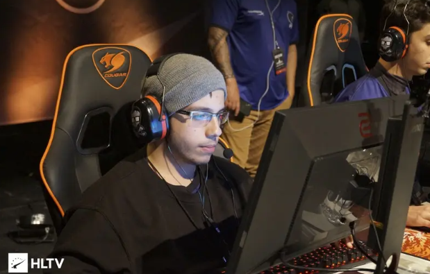 旗手人选正 旗手人选正