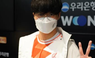 市场上具有 市场上具有