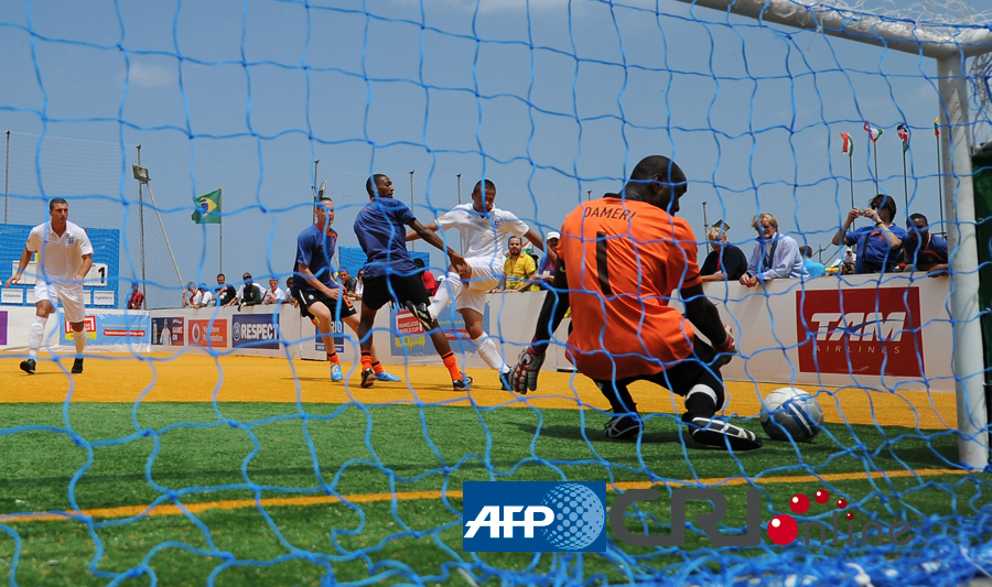 延續荷甲勁 延續荷甲勁