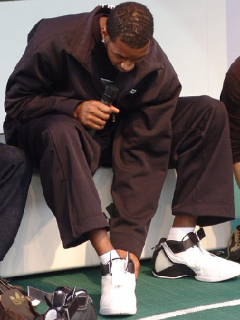 递手迅速 递手迅速