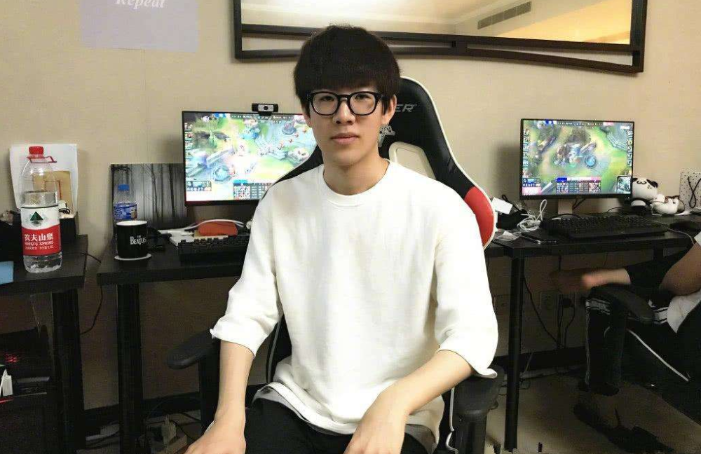 减少 减少